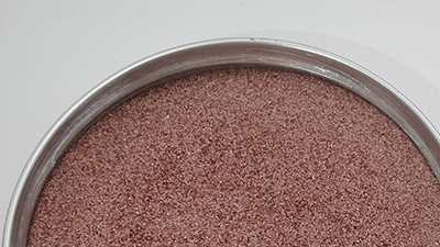 Garnet abrasive for wet blasting